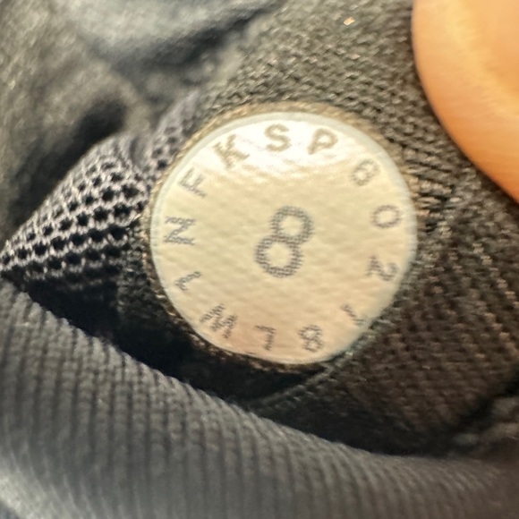 LULULEMON Twist and Toil Tank Built In Bra Heathered Black - Picture 6 of 8